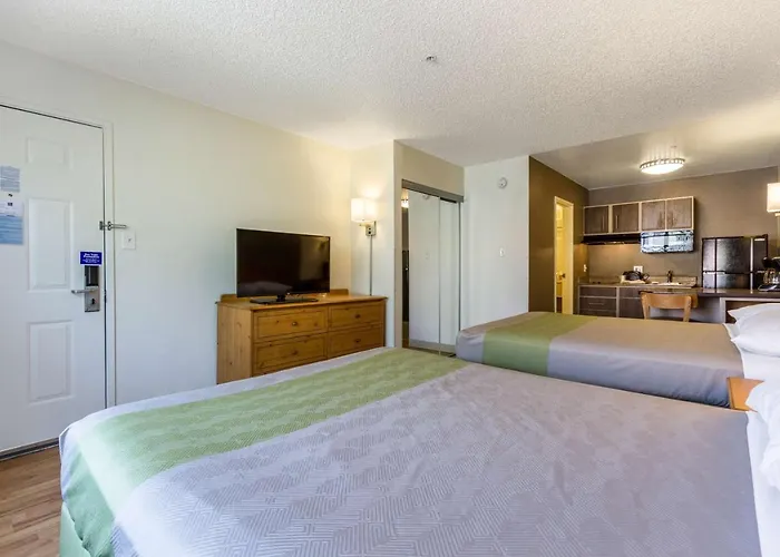 6-tempe, Az 3* Tempe