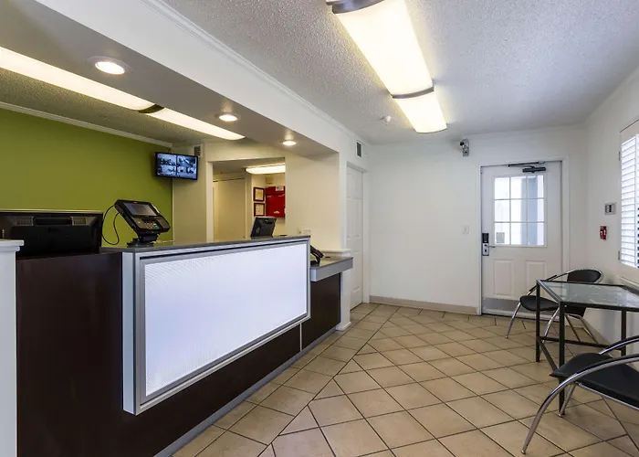 6-tempe, Az Hotel